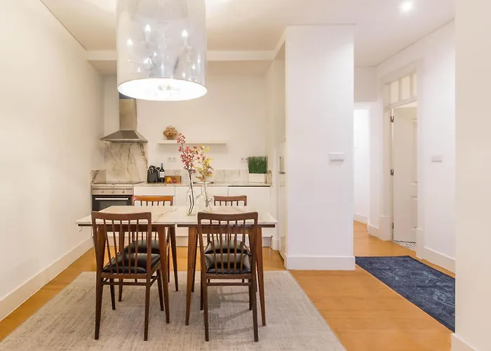 Ama Apartments